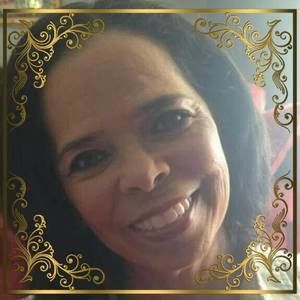 Meet your Posher, Lynell